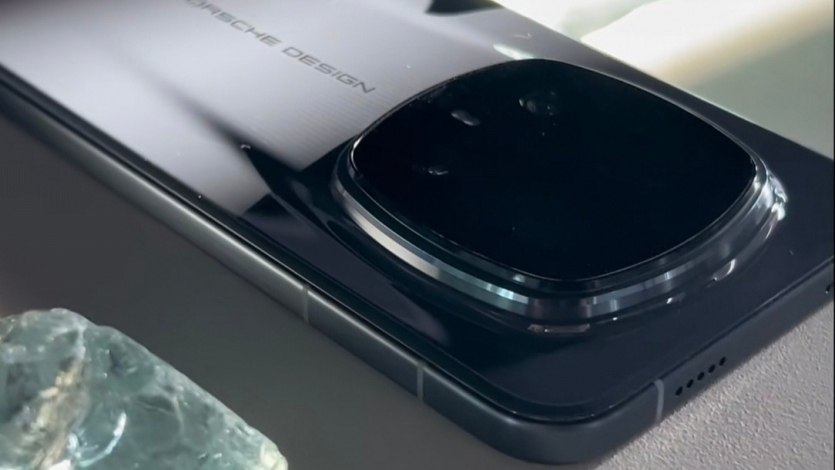 Honor представляет фотокомплект для Magic 8 RSR Porsche Design